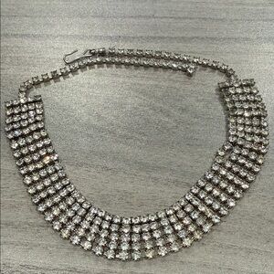 VINTAGE: Silver Tone Rhinestone Necklace